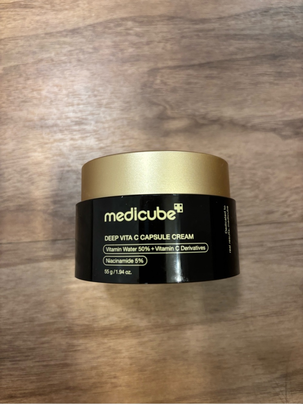 Medicube Deep Vita C Capsule Cream - Black & Gold